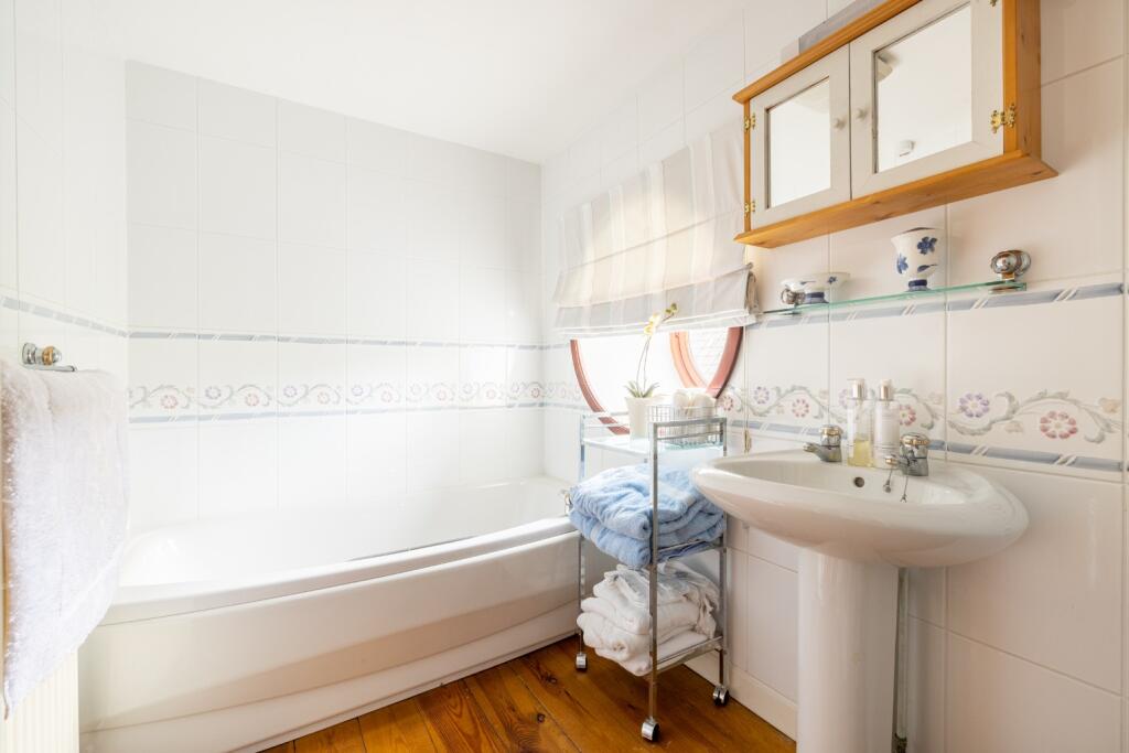 Additional image 14 of Pilton