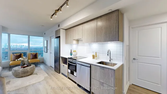 Additional image 16 of 395 BLOOR St Unit 3104