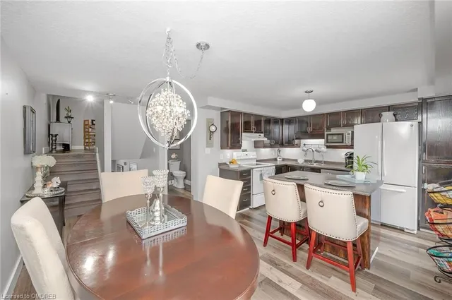 Additional image 8 of 94 Rochefort St