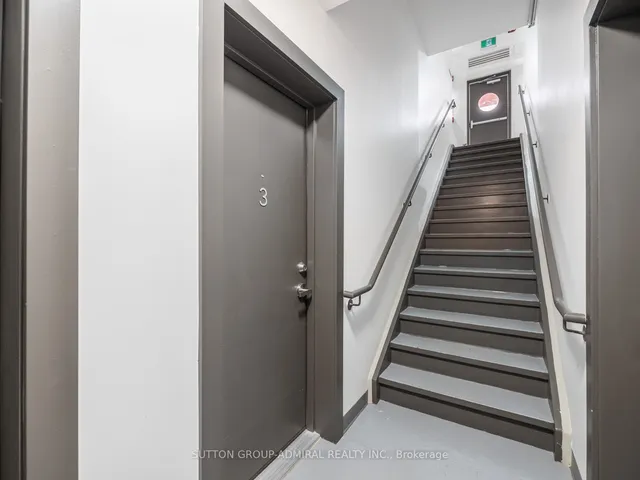 Additional image 12 of 16 Marquette Ave Unit 3