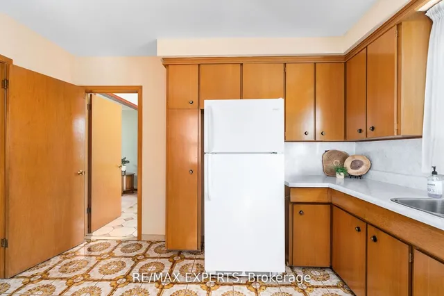 Additional image 11 of 37 Donofree Rd