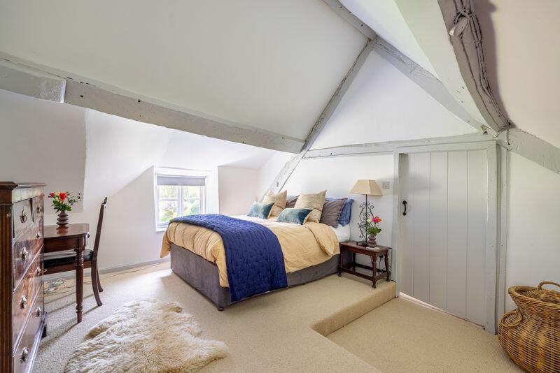 Additional image 17 of Fabulous period home in land of 1.9 acres in rural location.