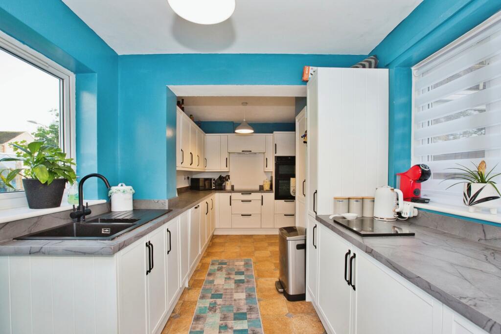 Additional image 6 of Bridle Way, Barwick, Yeovil, Somerset, BA22