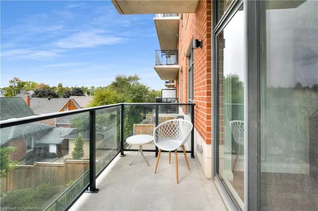 Additional image 25 of 399 Queen St S Unit 211