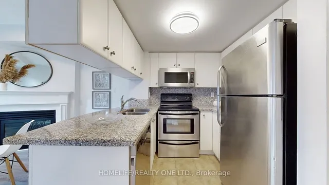Additional image 8 of 18 Laidlaw St Unit 1019