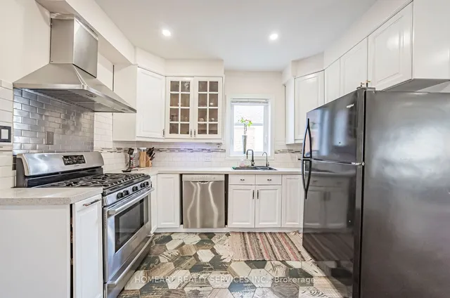 Additional image 7 of 56 Parker Ave