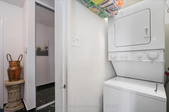 Additional image 9 of 256 Doris Ave Unit UPH07