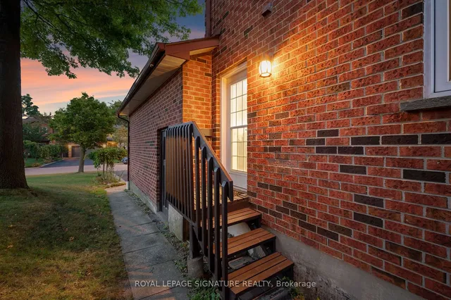 Additional image 36 of 18 Esposito Crt