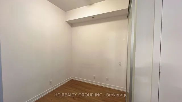 Additional image 4 of 203 College St Unit 404