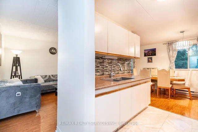 Additional image 10 of 29 West Ave Unit 302