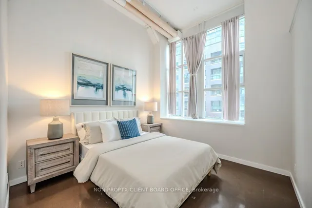 Additional image 31 of 410 King St Unit 220