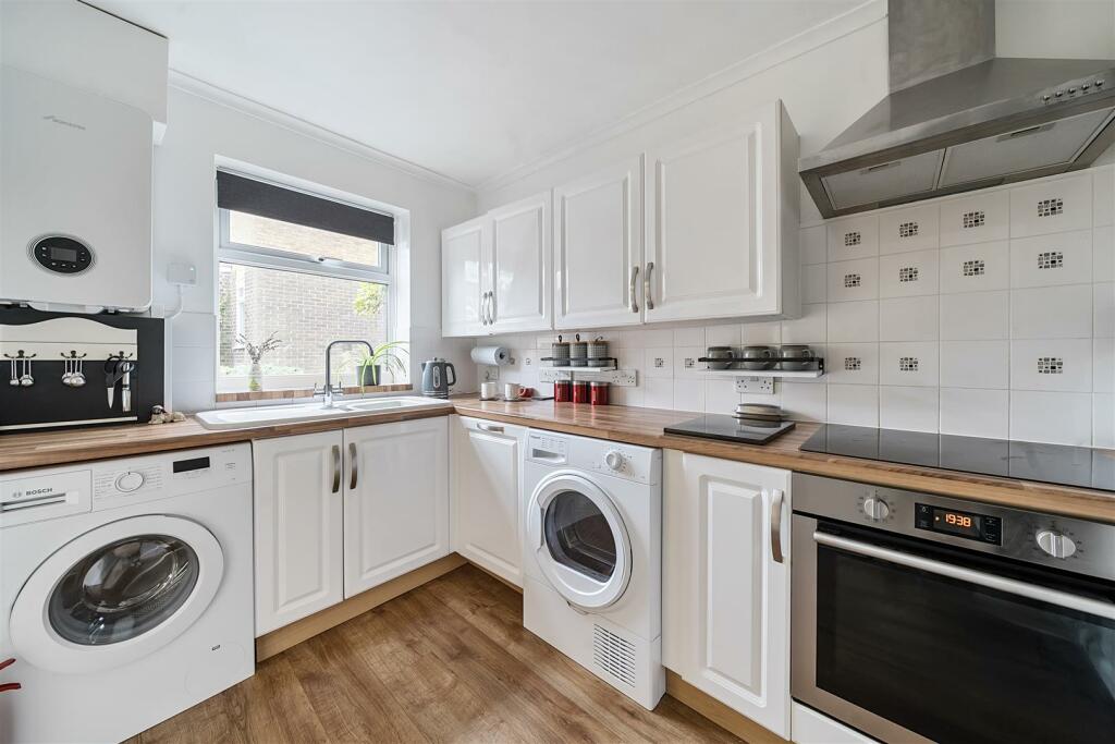 Additional image 6 of Monks Dale, Yeovil