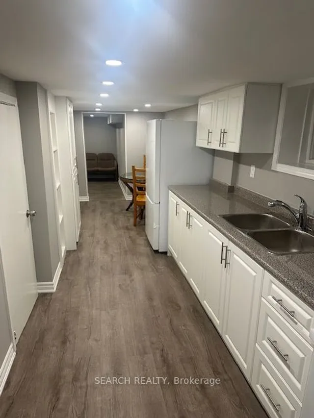 Additional image 17 of 65 Livingstone Ave