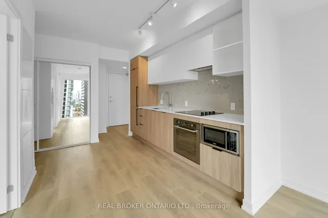 Additional image 8 of 82 Dalhousie St Unit 1802