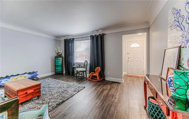Additional image 4 of 236 Guelph St
