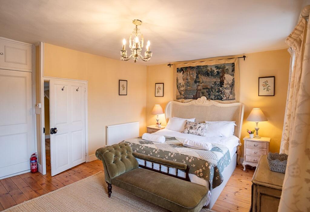 Additional image 12 of High Street, Castle Cary, Somerset, BA7