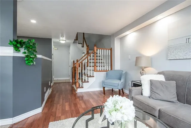 Additional image 9 of 43 Cotton Grass St