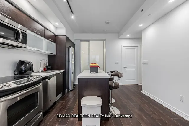 Additional image 11 of 386 Yonge St Unit 4508