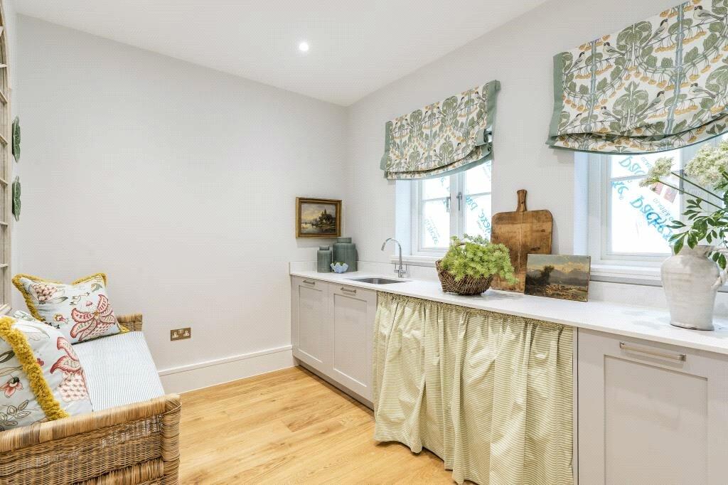 Additional image 7 of House 185 Bridgetower Drive, Holburne Park, Bath, BA2