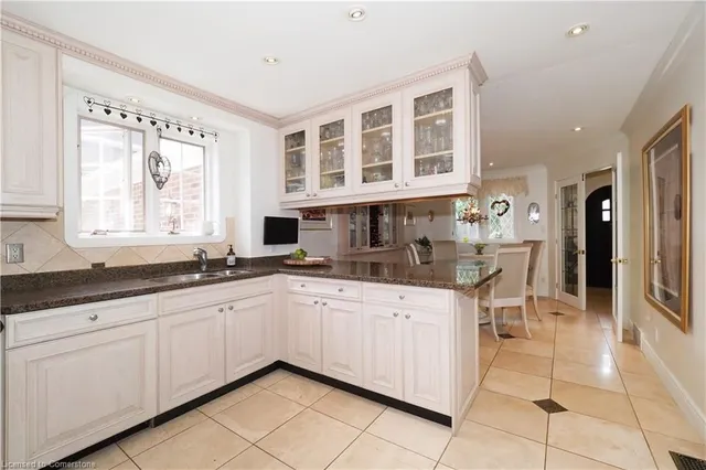 Additional image 12 of 718 Rockway Dr