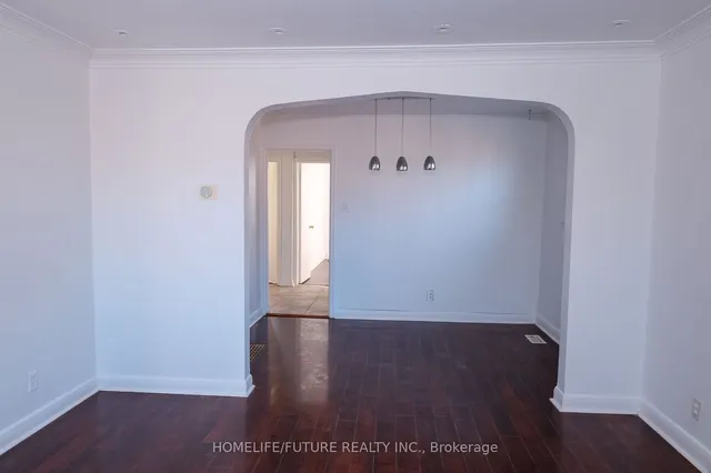 Additional image 5 of 124 North Woodrow Blvd