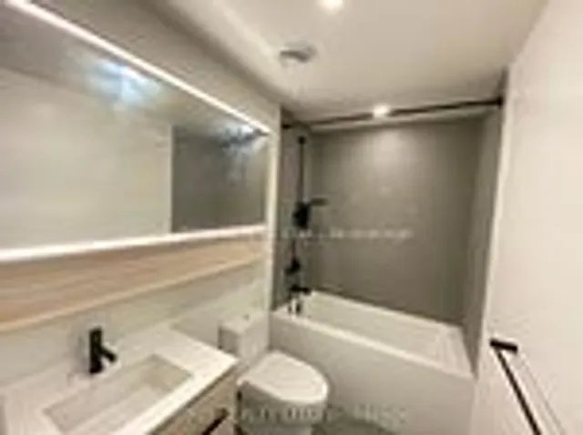 Additional image 13 of 425 Front St Unit 1009