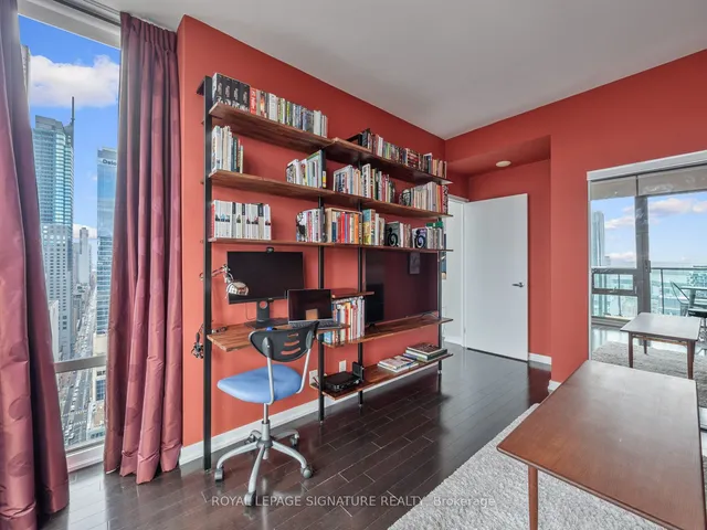 Additional image 27 of 33 Lombard St Unit 3401
