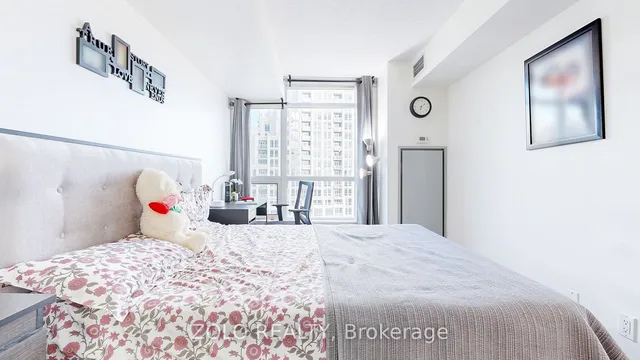 Additional image 7 of 215 Fort York Blvd Unit 1301