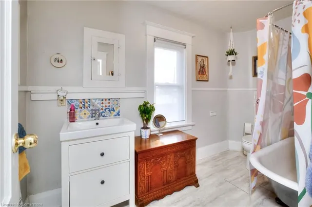 Additional image 17 of 134 Brubacher St