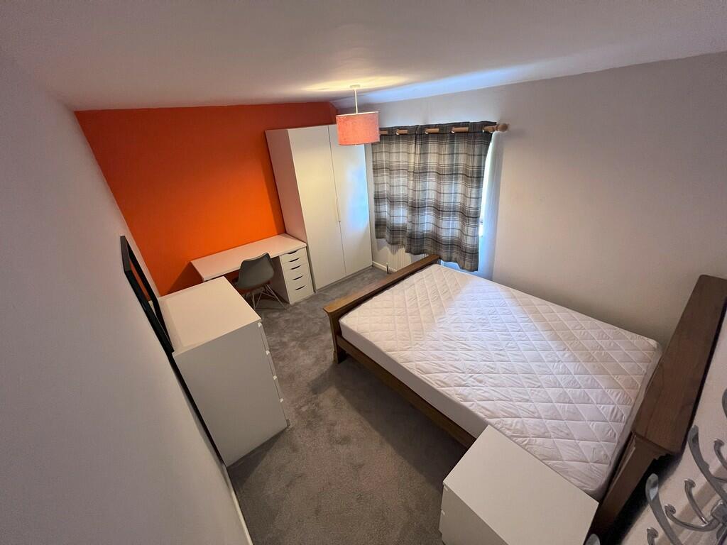 Additional image 3 of St George's Avenue, Yeovil