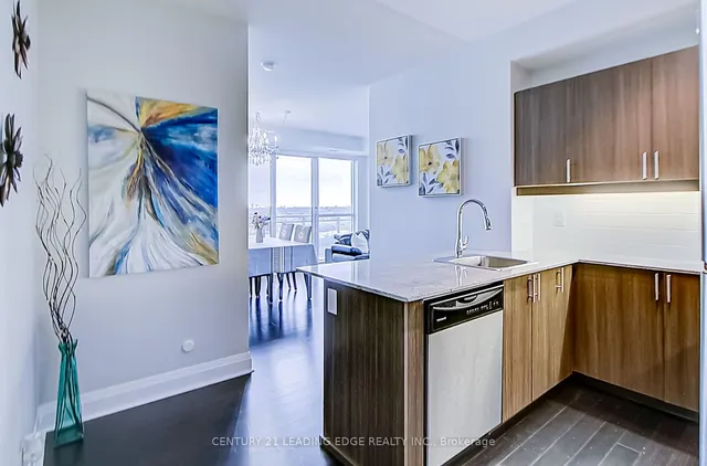 Additional image 9 of 17 Kenaston Gdns Unit 805