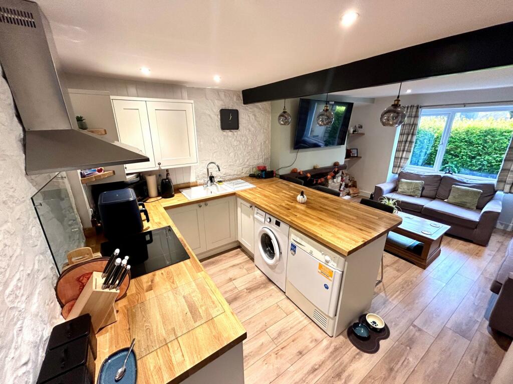 Additional image 6 of Newton Road, Stoford, BA22