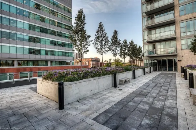 Additional image 24 of 85 Duke St Unit 205