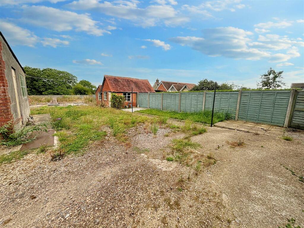 Additional image 11 of Victoria Gardens, Henstridge, Templecombe