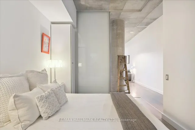 Additional image 17 of 33 Mill St Unit 308