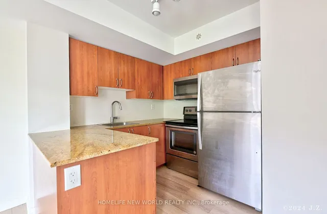 Additional image 10 of 90 Orchid Place Dr Unit 307