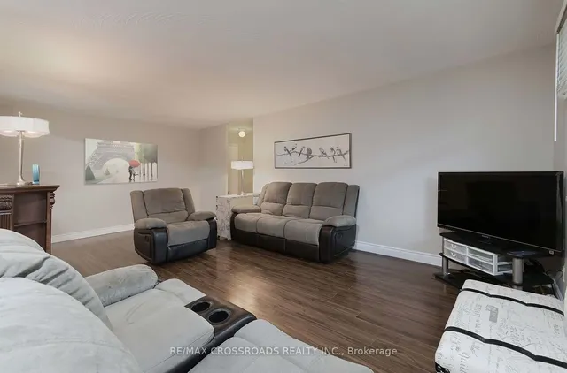 Additional image 9 of 800 Kennedy Road Rd Unit 306