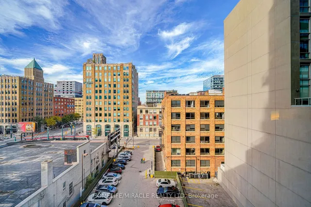 Additional image 38 of 25 Oxley St Unit 701