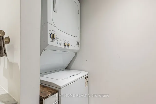 Additional image 7 of 170 Fort York Blvd Unit 310