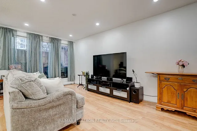 Additional image 12 of 100 Mornelle Crt Unit 1083