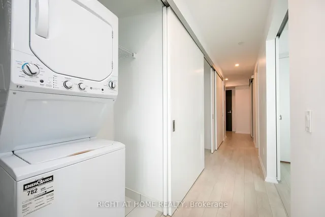 Additional image 10 of 197 Yonge St Unit 5310
