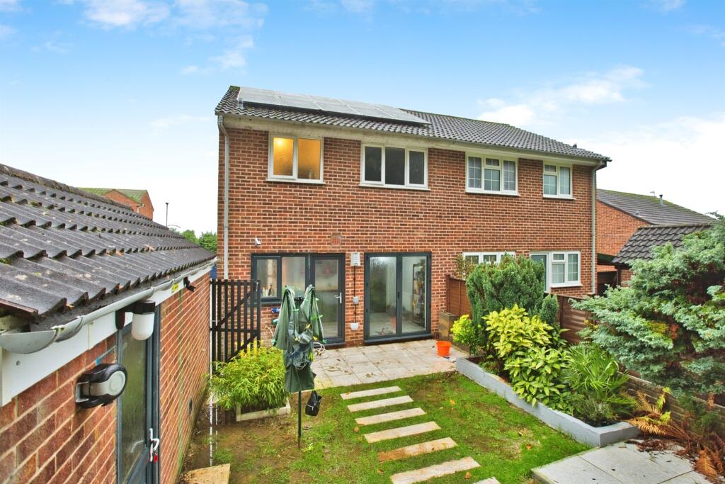 Additional image 3 of Plantagenet Chase, Yeovil