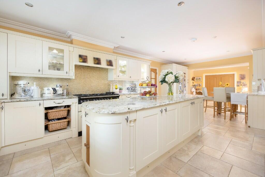 Additional image 43 of Oak Tree House, Hilperton