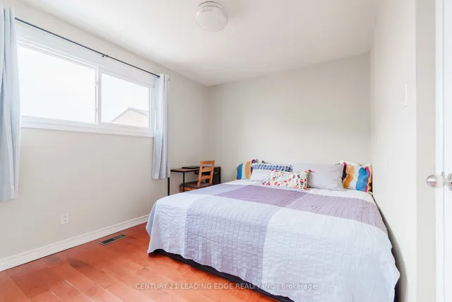 Additional image 20 of 27 Horseshoe Cres