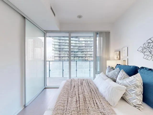 Additional image 31 of 101 Peter St Unit 3001