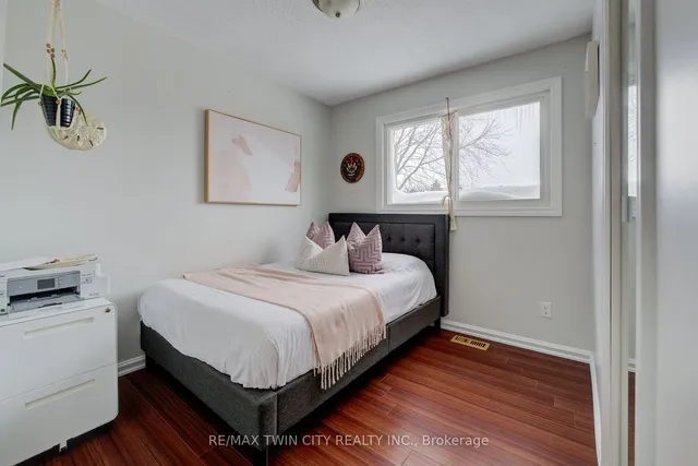 Additional image 14 of 555 Westheights Dr