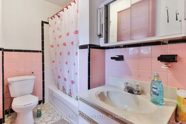 Additional image 22 of 27 Dell Park Ave