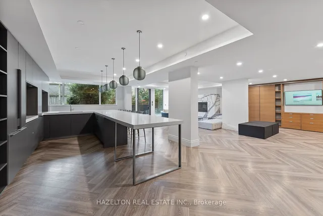 Additional image 26 of 128 Pears Ave Unit 302