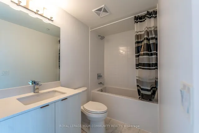 Additional image 27 of 859 The Queensway Unit 707