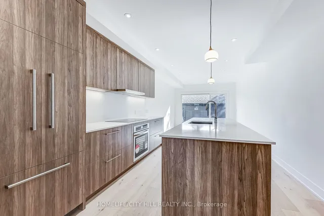 Additional image 12 of 73 Melville Ave